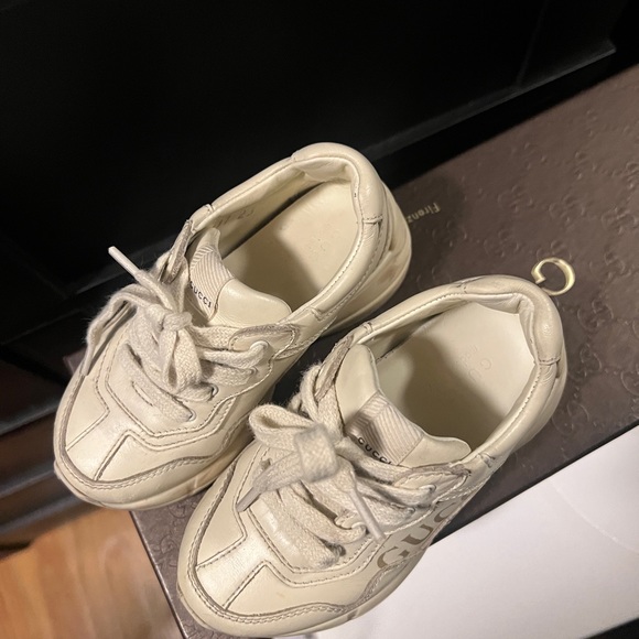 Gucci - Picture 6 of 6